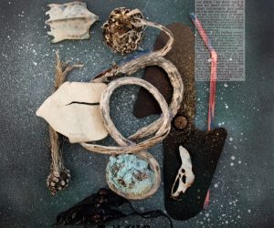 <b>The Last Sraw</b>
<br>
30x30cm
<br>
Found objects mixed media on board
<br>
£275 The Last Sraw artwork