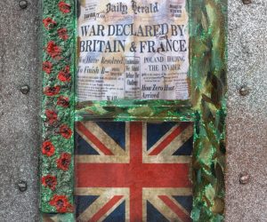 <b>Headline News</b>
<br>
18x25cm
<br>
mixed media on board
<br>
NFS Headline News artwork